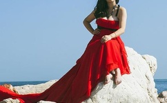 揉着我的奶从后面进去